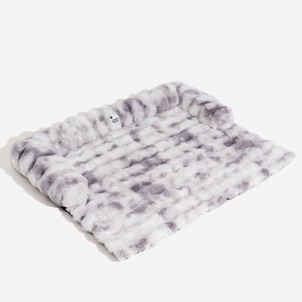 PETLOOM Fluffy Fuzzy Calming Dog Bed Sofa Protector Pet Mat™