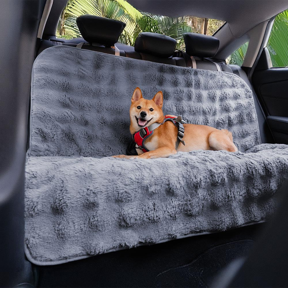 PETLOOM Fluffy Cozy Calming Pet Blanket Car Seat Protector™