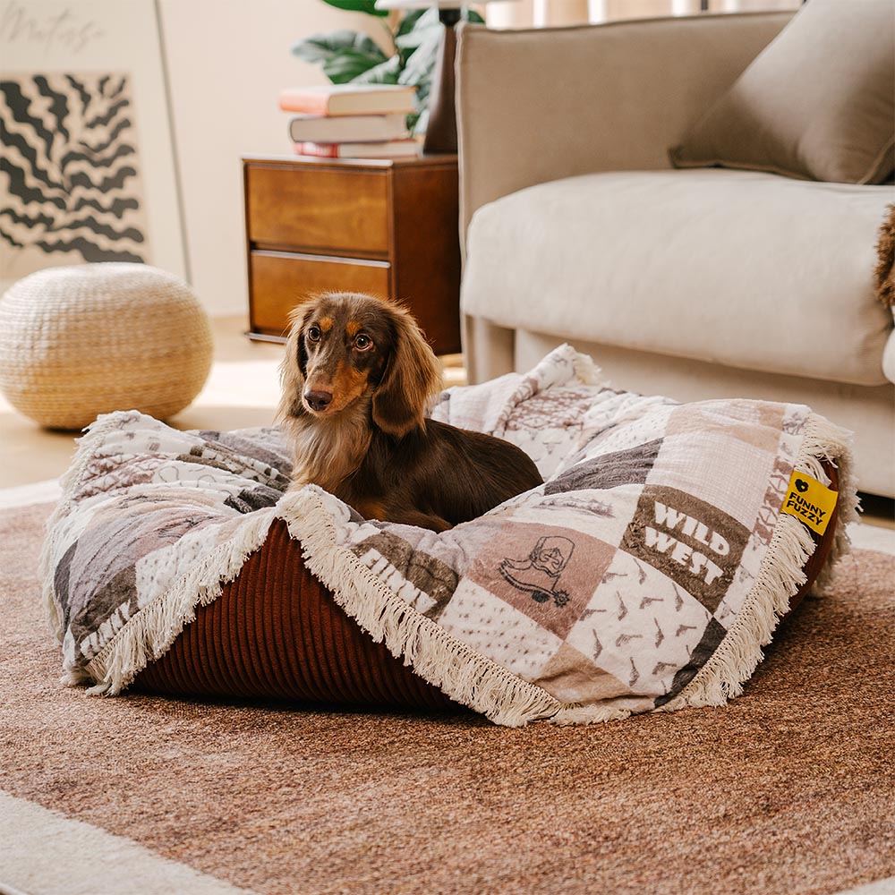 PETLOOM – Washable Anti-Scratch Boho Tassel Calming Round Dog Bed™