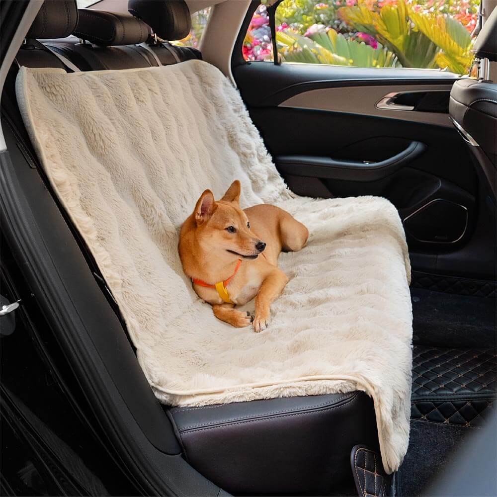 PETLOOM Fluffy Cozy Calming Pet Blanket Car Seat Protector™