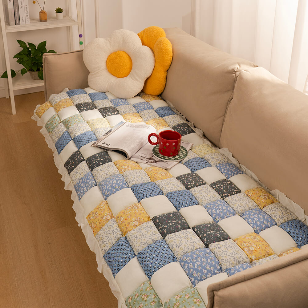 PETLOOM Garden Chic Cotton Pet-Friendly Protective Couch Cover™