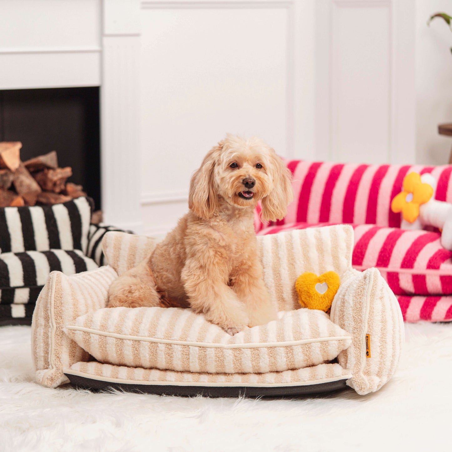 PETLOOM Trendy Striped Faux Lambswool Double Layer Dog & Cat Sofa Bed™