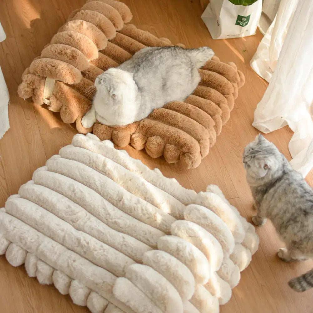 PETLOOM – Softness Faux Rabbit Fur Warming Pillow Dog Bed Cozy Cloud™