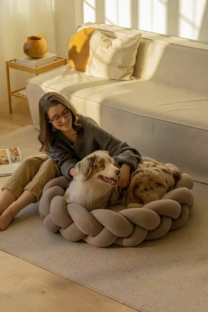 Petloom cozy braided cloud pet bed calming plush bed for dogs and cats
