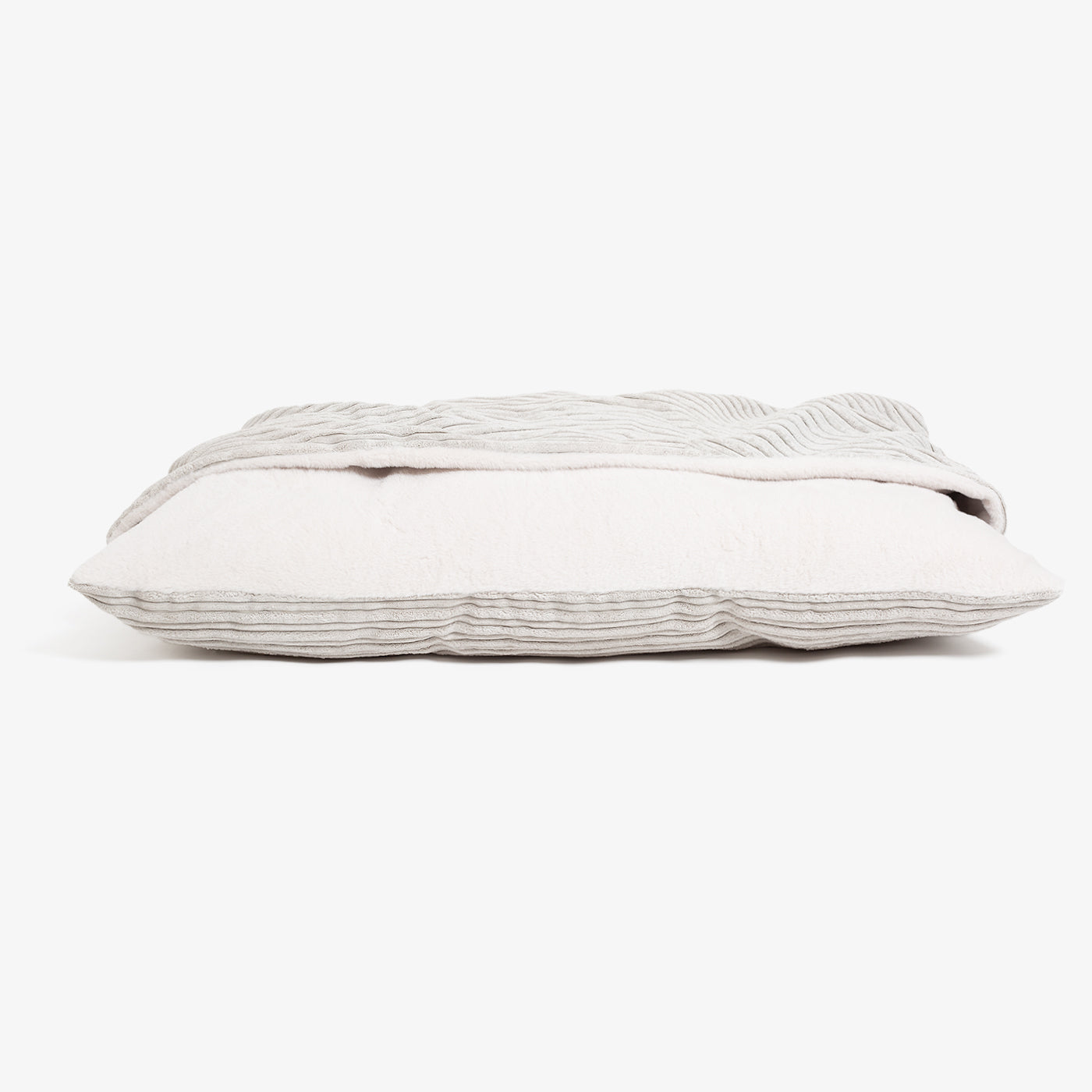 PETLOOM Sleepy Burrows Plush Dog Bed™