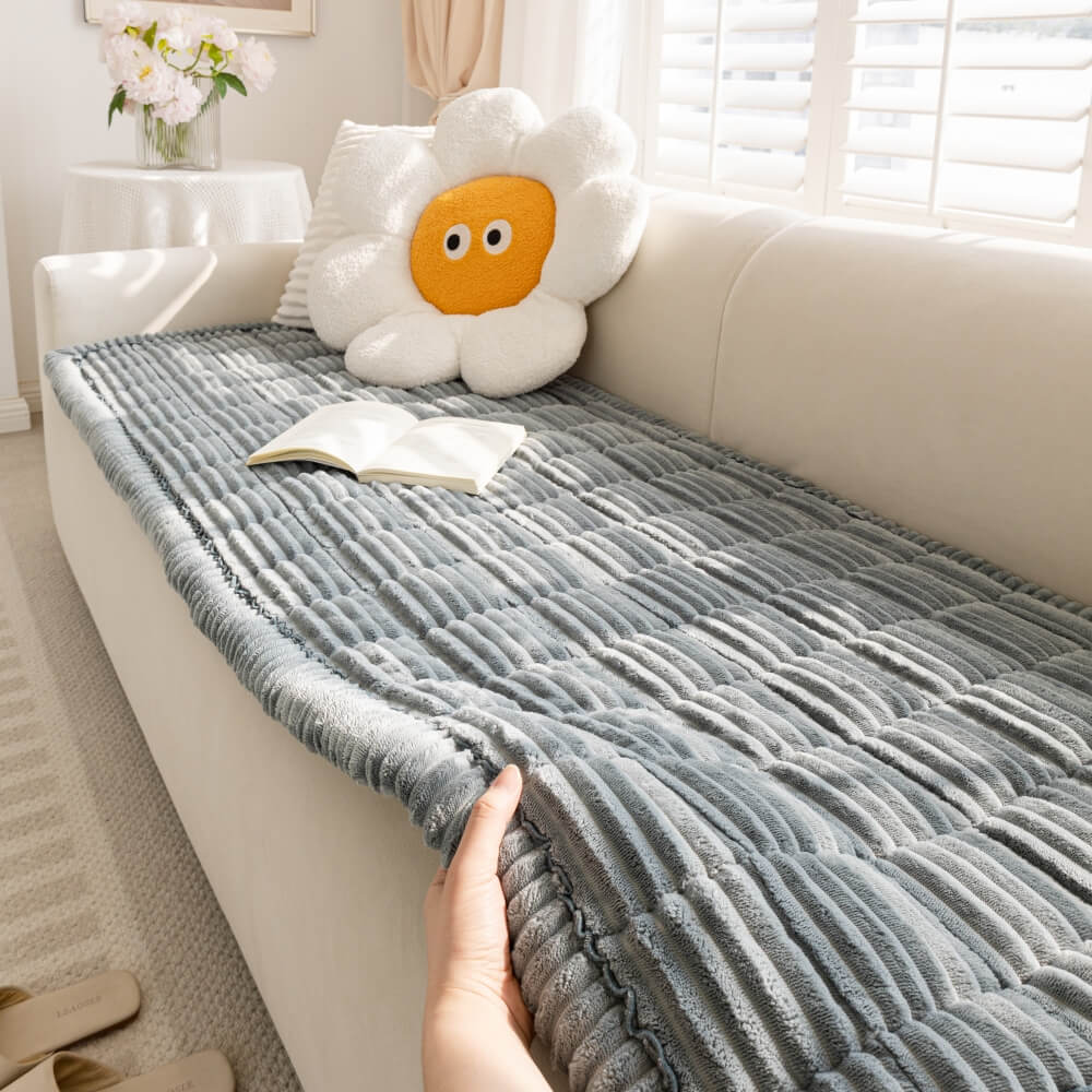 PETLOOM Lazy Soft Flannel Breathable Pet Mat Non-Slip Couch Cover™