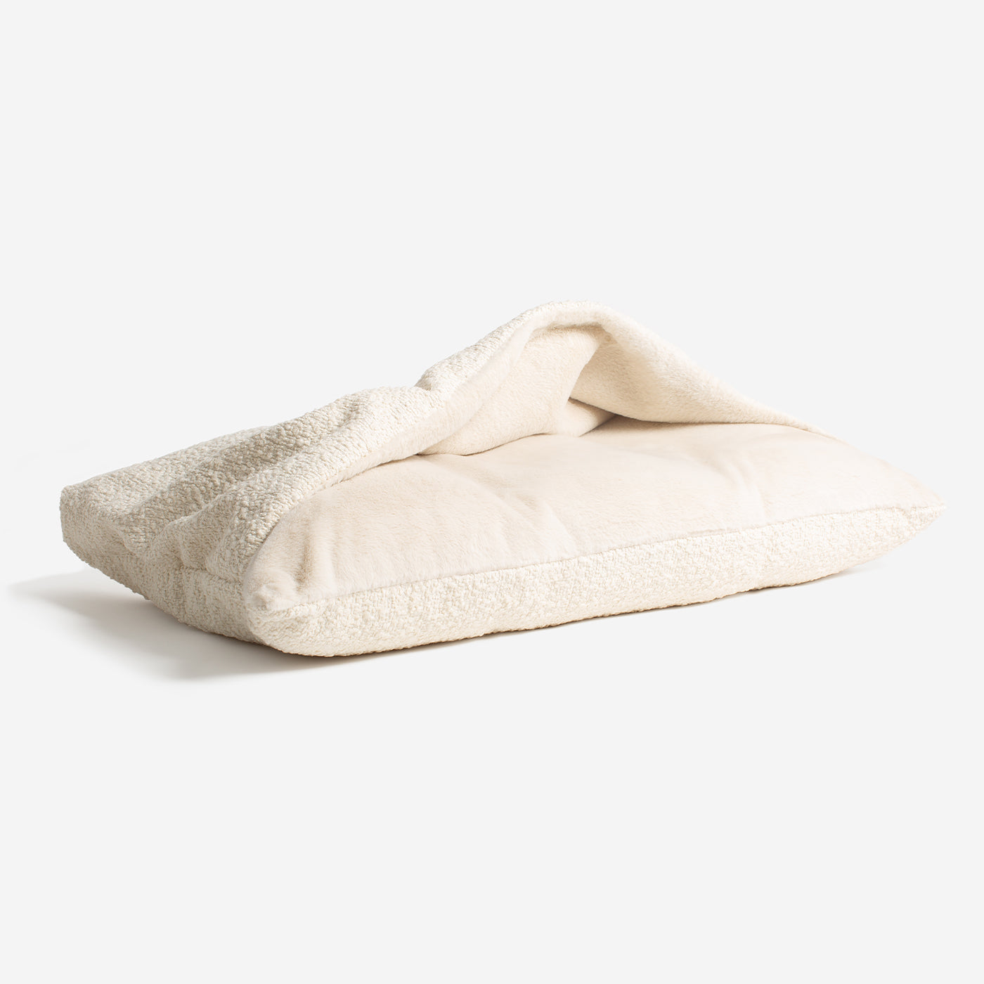 PETLOOM Sleepy Burrows Bouclé Dog Bed™