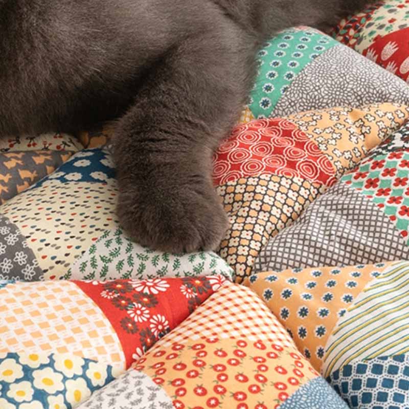 PETLOOM Garden Chic Cotton Pet-Friendly Protective Couch Cover™