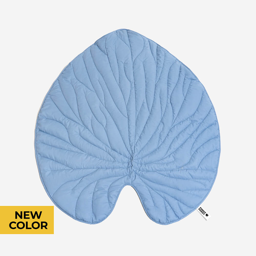 PETLOOM Leaf Shape Dog Blanket™